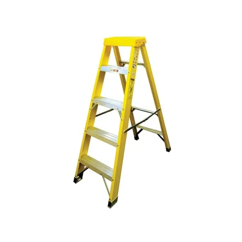 Zarges Fibreglass Swingback Steps Open, 1.33m Closed 1.47m 5 Rungs