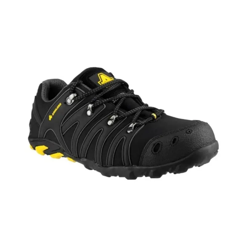 Amblers FS23 Soft Shell Safety Trainer  - Colour: Black